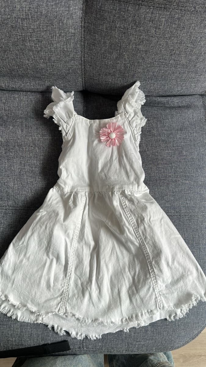 Vestido Verano Blanco para niña.